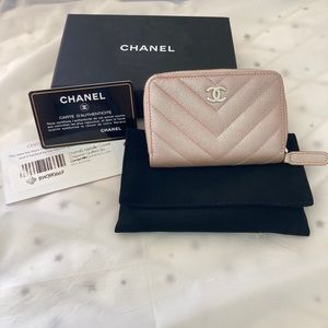 CHANEL Metallic Caviar Chevron Quilted Zip Around Coin Purse Light Gold